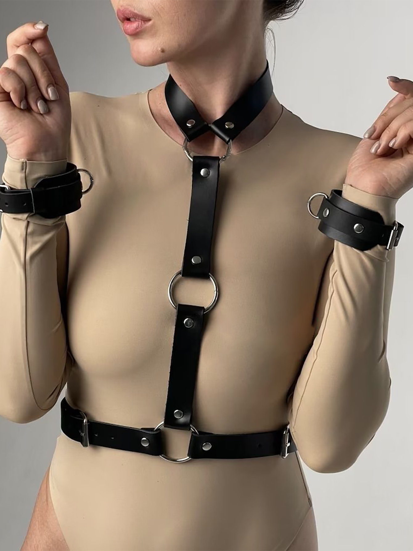Women's Sexy Leather Harness B - Garter Belt Set のレビューと価格