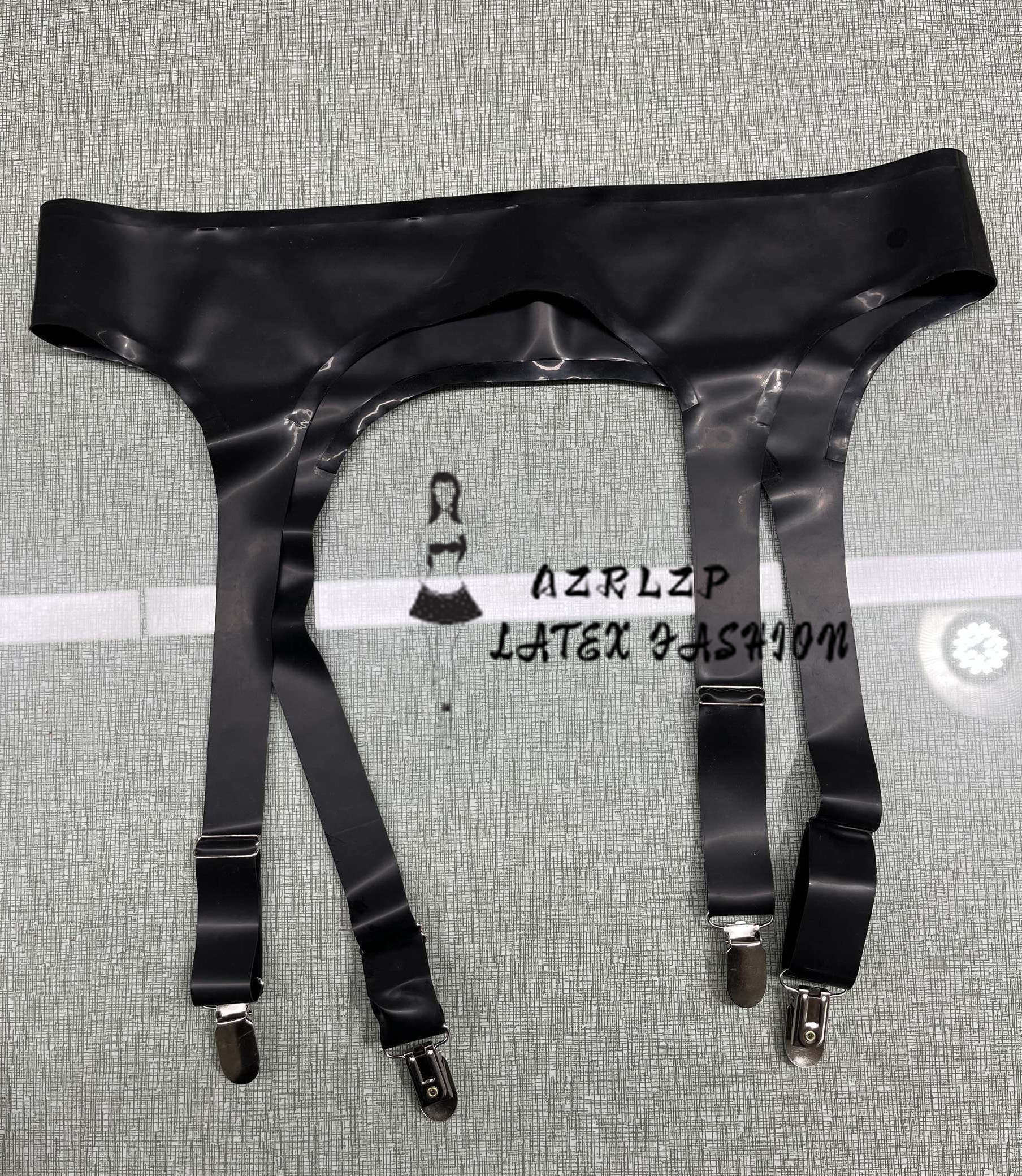 Natural latex garter belt (duc - Garter Belt Set のレビューと価格