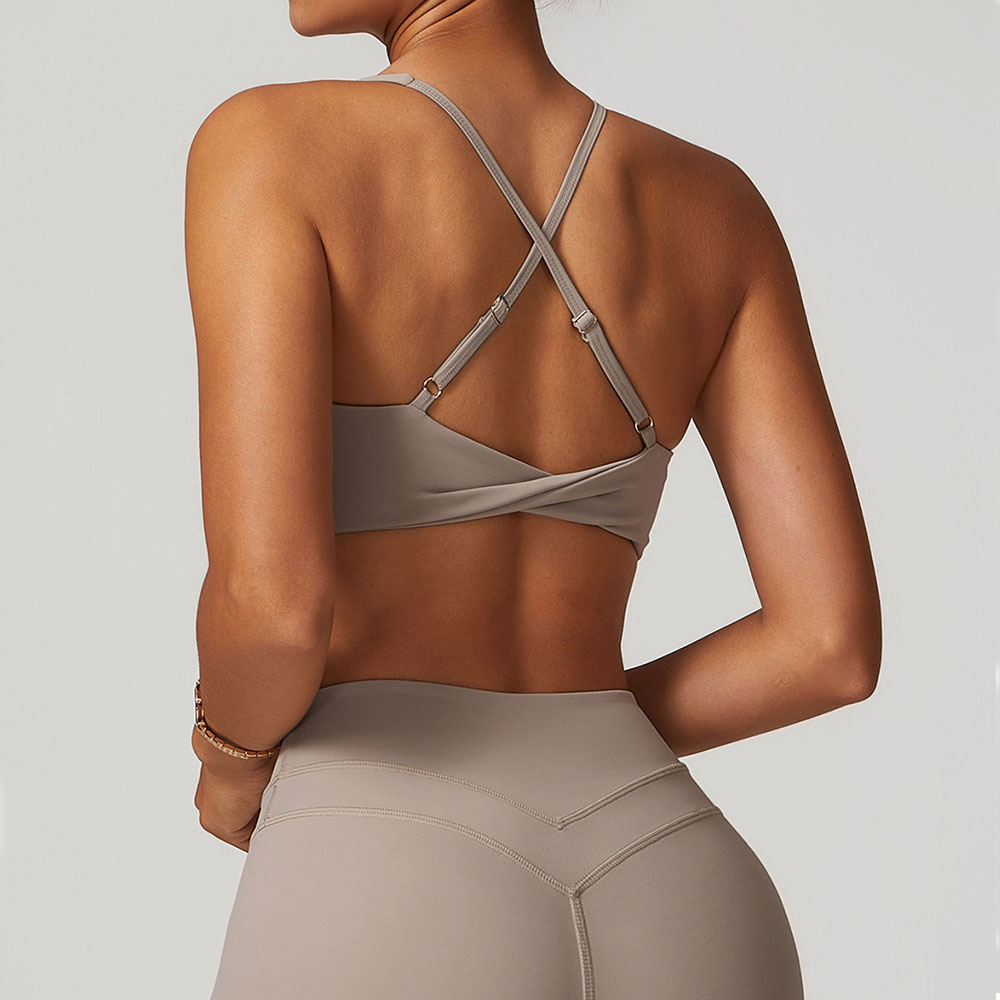 JUREN Sports Bra Women Fitness - Push Up Bra Padded のレビューと価格